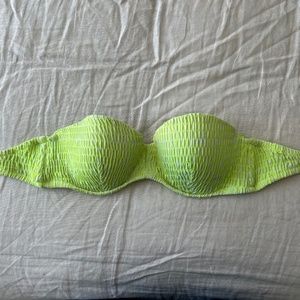 Victoria's Secret Flirt Bandeau Bikini Top (Size 32D)